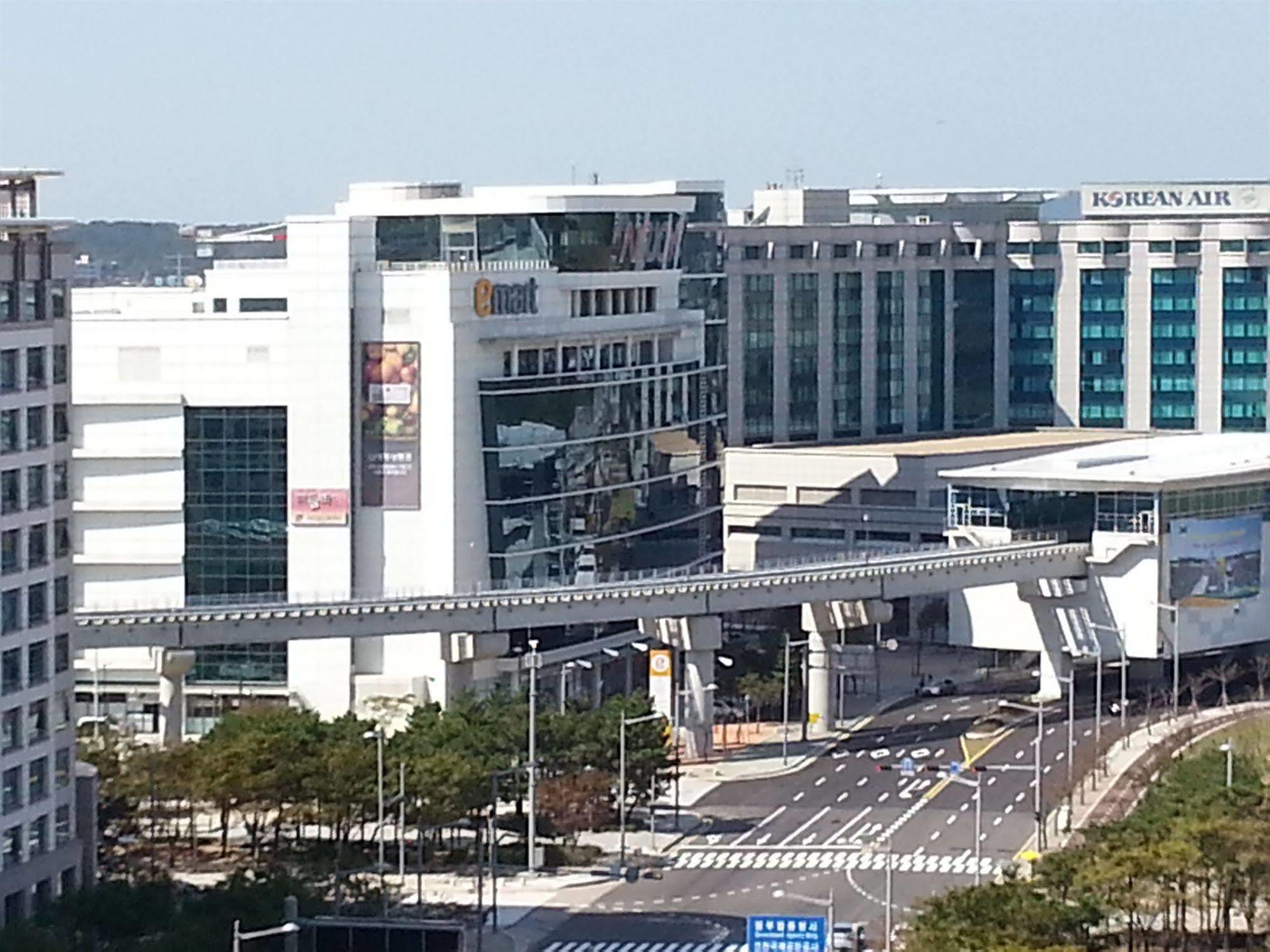 Incheon Airport Egarak Residence ภายนอก รูปภาพ
