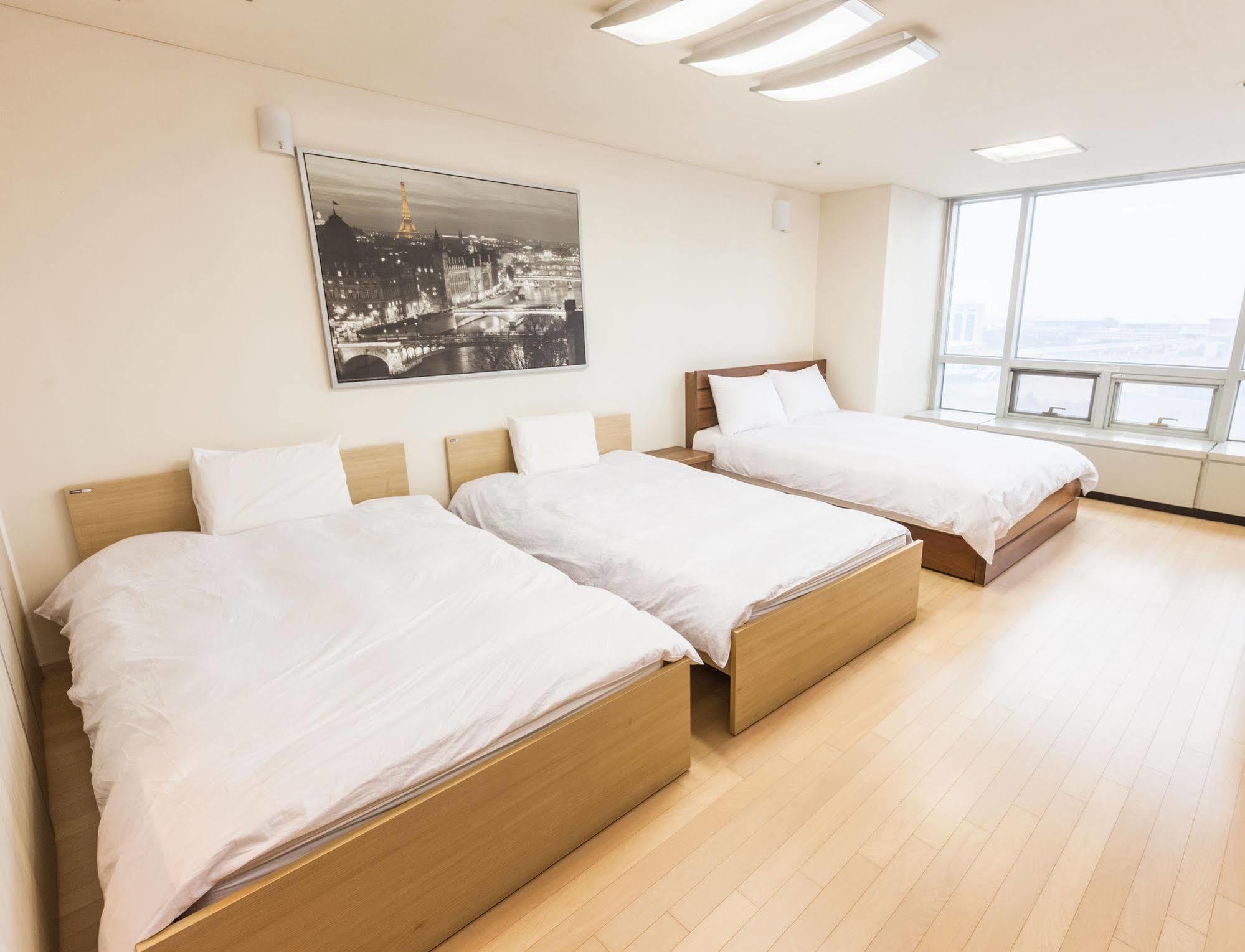 Incheon Airport Egarak Residence ภายนอก รูปภาพ
